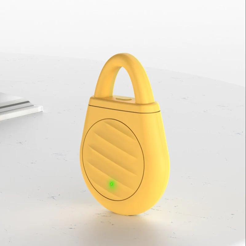 š„Limited time offer Buy 3 get 2 freeļ¼š¦No more trouble from birds, beasts and locustsļ¼Portable Ultrasonic Bird Repellent Keychain