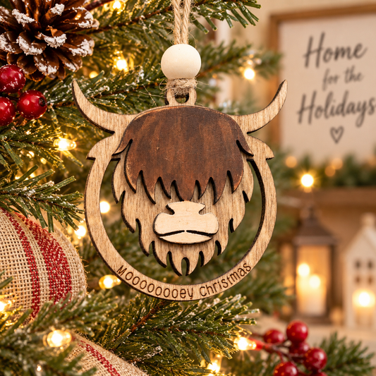 Highland Cow Wooden Christmas Ornament – Rustic Scottish Cow Tree Decoration | Funny Highland Cow Gift for Christmas