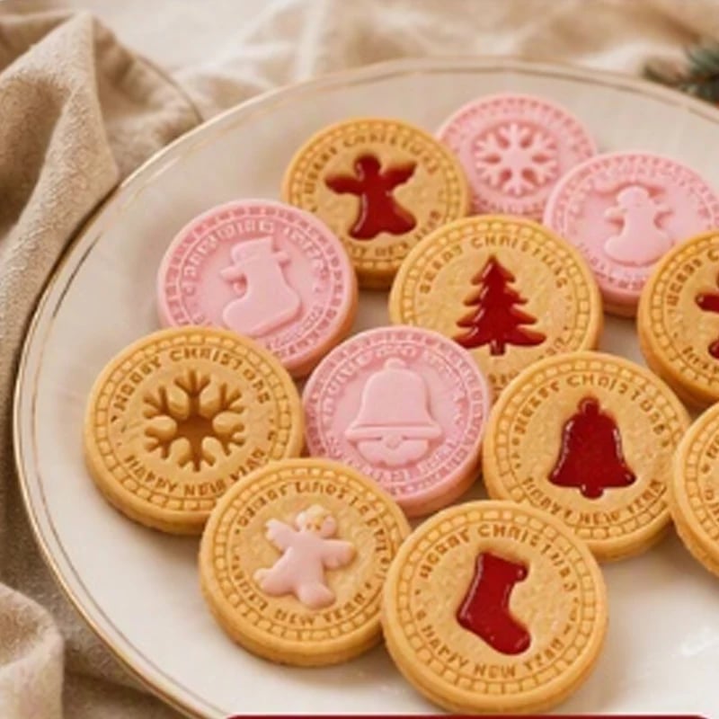 🍪 🎄 Festive Christmas Cookie Mold Set