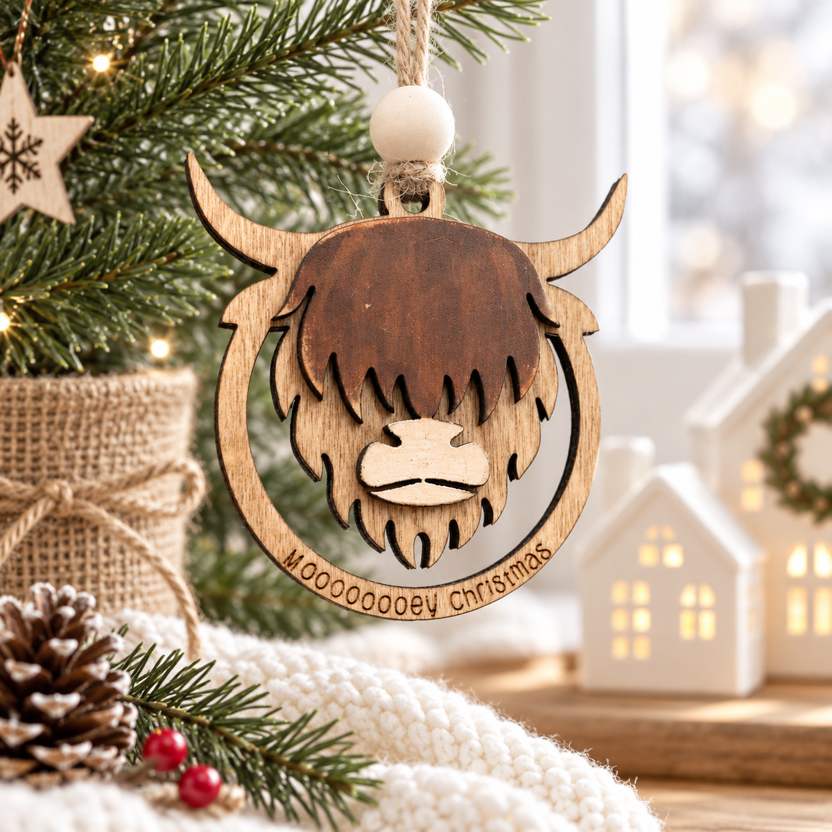 Highland Cow Wooden Christmas Ornament – Rustic Scottish Cow Tree Decoration | Funny Highland Cow Gift for Christmas