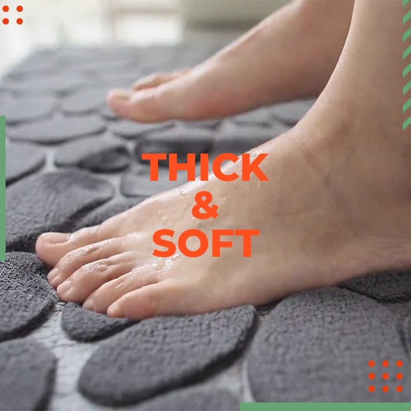 🛁 Memory Foam Pebble Bath Mat with a Non-Slip Backing