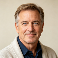 Dr. Mark Henderson, Licensed Ophthalmologist