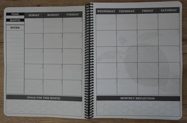 🔥🖤📚Themed Yearly Planner(✨Hardcover Book)