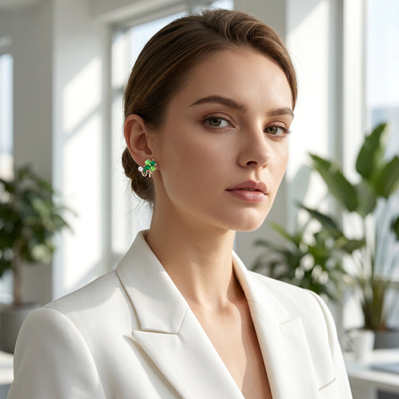 📢📢47% OFF !! ⏰Four-Leaf Clover Huggie Hoop Earrings