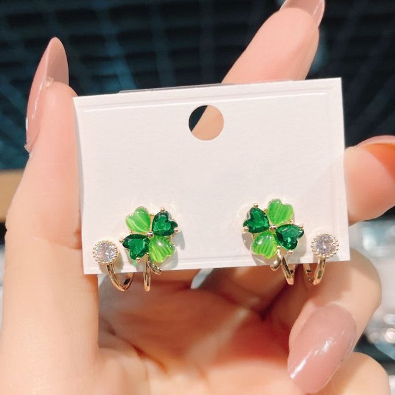 📢📢47% OFF !! ⏰Four-Leaf Clover Huggie Hoop Earrings