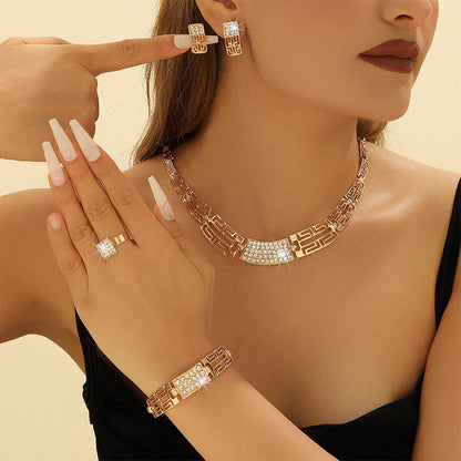 📢📢40% OFF !! ⏰ Elegant Rhinestone Jewelry 4-Piece Set