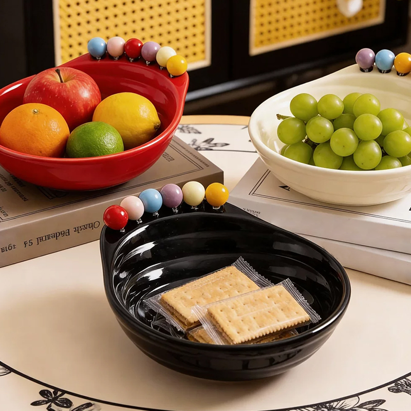 Playful Foot-Shaped Snack Bowl with Integrated Fruit Forks